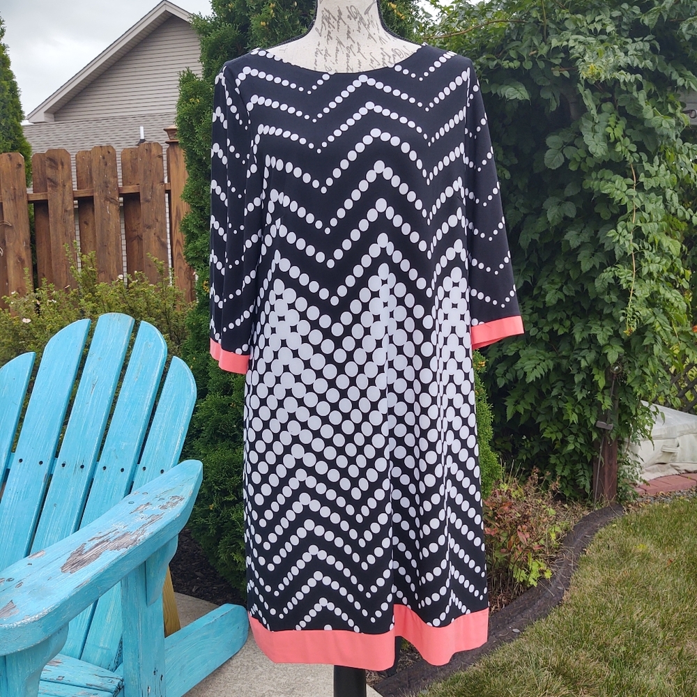 Studio One Amazing Large Dress!